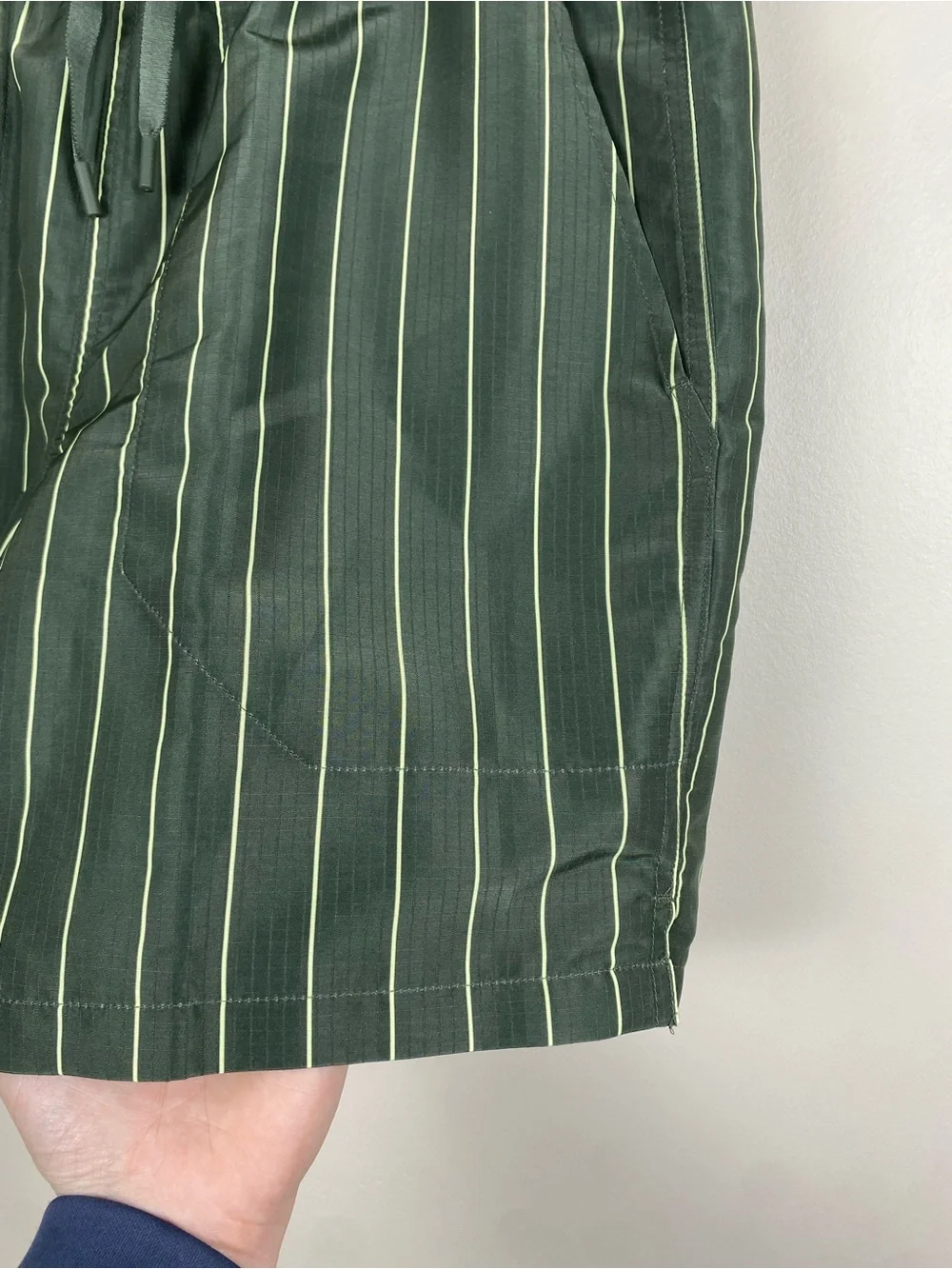 NWT DSG Men's Pinstripe Olive Green 6